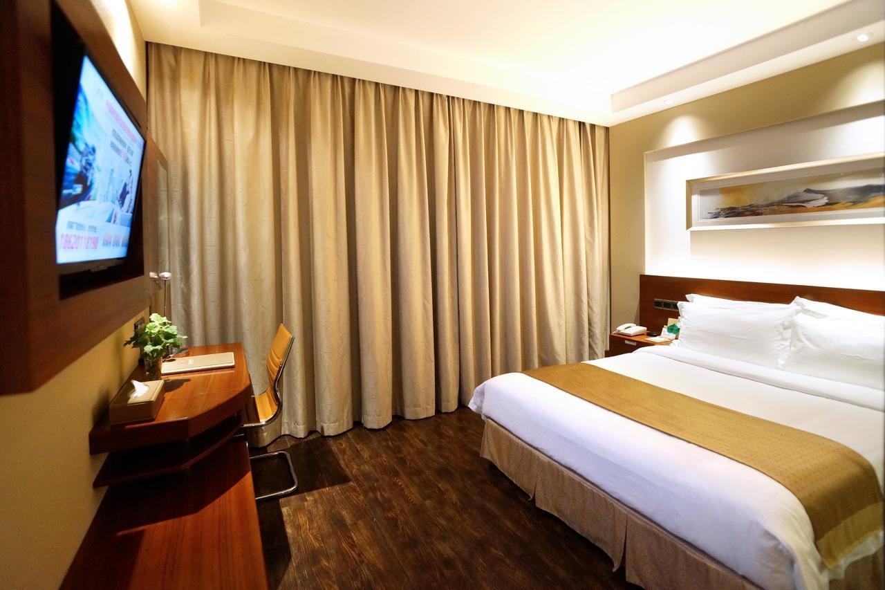 Maixinge Boutique Hotel Chuansha Branch Шанхай Екстер'єр фото