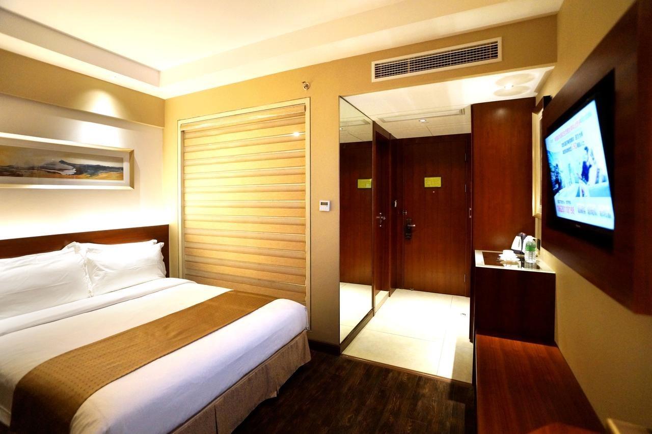 Maixinge Boutique Hotel Chuansha Branch Шанхай Екстер'єр фото