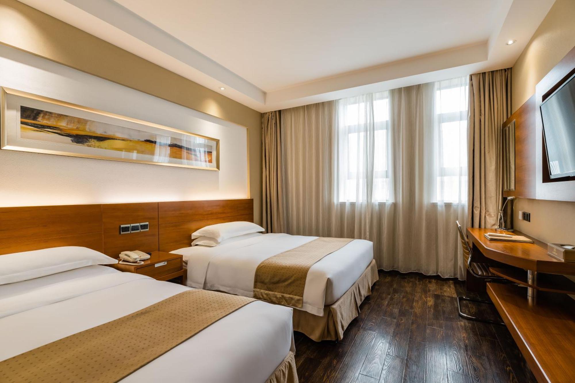 Maixinge Boutique Hotel Chuansha Branch Шанхай Екстер'єр фото